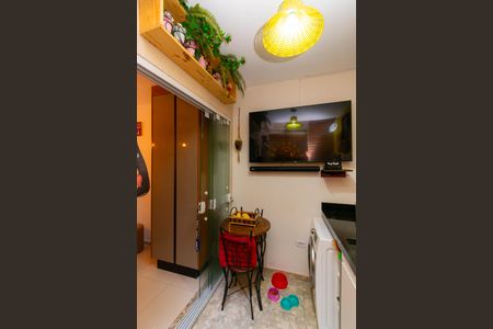 Casa de condomínio à venda com 76m², 2 quartos e 1 vagaÁrea gourmet