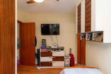 Casa de condomínio à venda com 76m², 2 quartos e 1 vagaSuíte 2