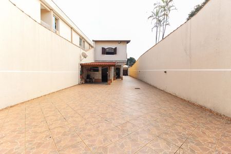 Casa à venda com 317m², 4 quartos e 8 vagas Casa à venda com 317m², 4 quartos e 8 vagasGaragem - Quintal