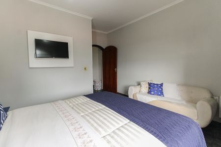 Casa à venda com 317m², 4 quartos e 8 vagas Casa à venda com 317m², 4 quartos e 8 vagasQuarto 1