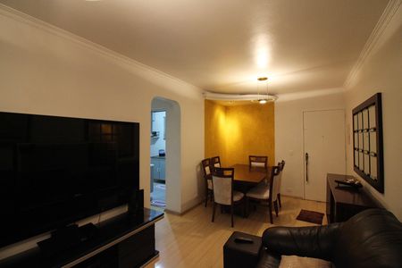 Apartamento à venda com 65m², 2 quartos e 1 vagaSala 