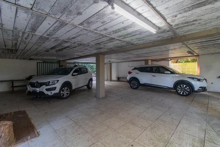 Casa para alugar com 600m², 4 quartos e 8 vagas Casa para alugar com 600m², 4 quartos e 8 vagasGaragem
