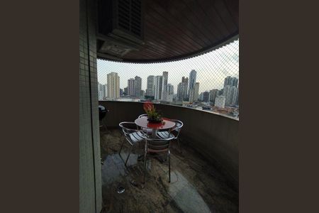 Apartamento à venda com 254m², 3 quartos e 4 vagas