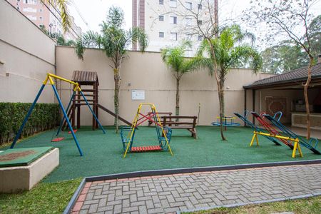 Apartamento à venda com 45m², 1 quarto e 1 vaga Apartamento à venda com 45m², 1 quarto e 1 vagaÁrea comum - Playground