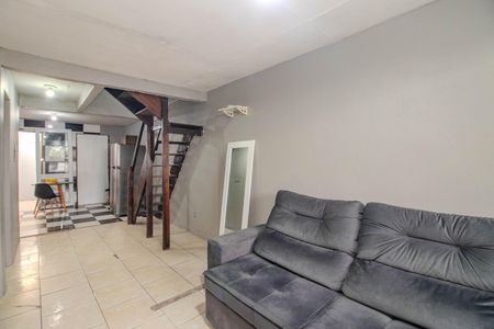Casa à venda com 138m², 2 quartos e 1 vagaSala