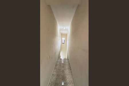 Casa à venda com 260m², 3 quartos e 5 vagas Casa à venda com 260m², 3 quartos e 5 vagasCorredor