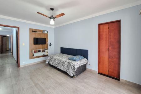 Casa à venda com 142m², 3 quartos e 2 vagas Suíte 