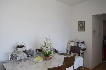Apartamento à venda com 75m², 3 quartos e 1 vagaSala