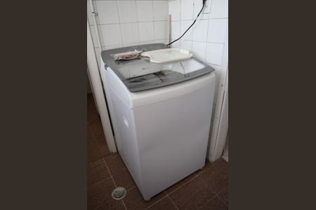 Apartamento à venda com 75m², 3 quartos e 1 vagaÁrea de Serviço