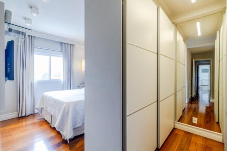 Apartamento para alugar com 168m², 4 quartos e 3 vagasSuíte 1