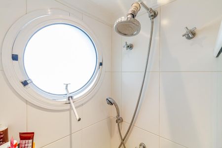 Apartamento para alugar com 168m², 4 quartos e 3 vagasBanheiro da Suíte 1