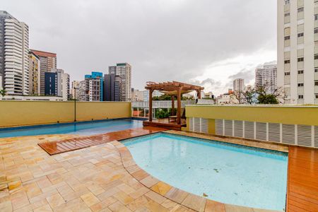 Apartamento para alugar com 168m², 4 quartos e 3 vagasÁrea comum - Piscina