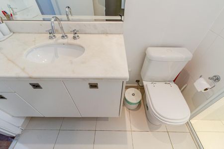 Apartamento para alugar com 168m², 4 quartos e 3 vagasBanheiro da Suíte 2