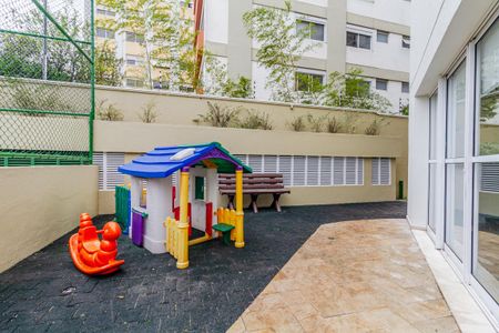 Apartamento para alugar com 168m², 4 quartos e 3 vagasÁrea comum - Playground
