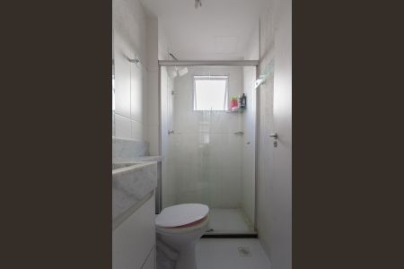 Apartamento à venda com 47m², 2 quartos e 1 vaga Apartamento à venda com 47m², 2 quartos e 1 vagaBanheiro