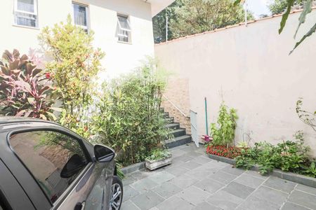 Casa à venda com 131m², 3 quartos e 3 vagas Casa à venda com 131m², 3 quartos e 3 vagasGaragem