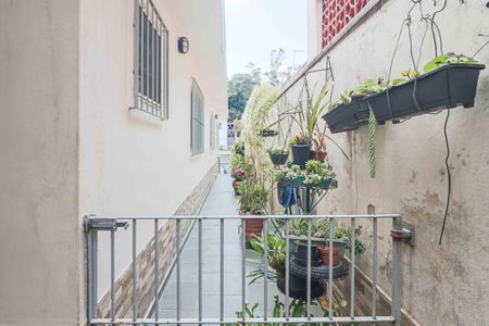 Casa à venda com 131m², 3 quartos e 3 vagas Casa à venda com 131m², 3 quartos e 3 vagasQuintal