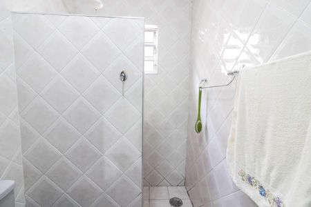 Casa à venda com 131m², 3 quartos e 3 vagas Casa à venda com 131m², 3 quartos e 3 vagasBanheiro Suite