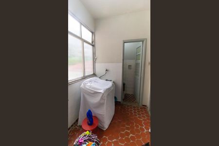 Apartamento à venda com 74m², 2 quartos e sem vagaCozinha