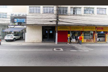 Apartamento à venda com 74m², 2 quartos e sem vagaFachada