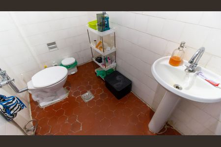 Apartamento à venda com 74m², 2 quartos e sem vagaBanheiro