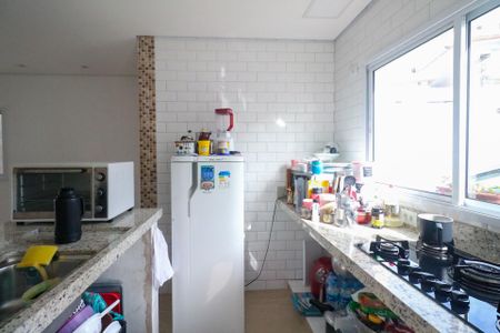 Casa à venda com 100m², 2 quartos e 4 vagas Casa à venda com 100m², 2 quartos e 4 vagasCozinha