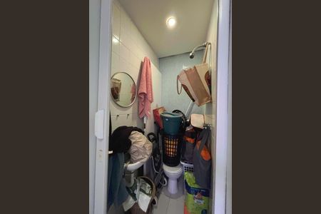 Apartamento à venda com 114m², 2 quartos e 2 vagas Apartamento à venda com 114m², 2 quartos e 2 vagasÁrea de serviço - suíte