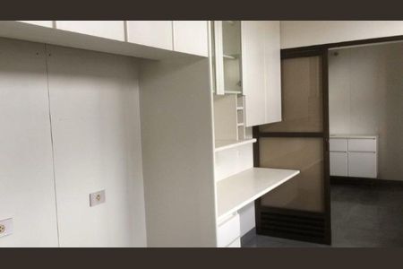 Apartamento à venda com 270m², 6 quartos e 4 vagas Apartamento à venda com 270m², 6 quartos e 4 vagasFoto 25