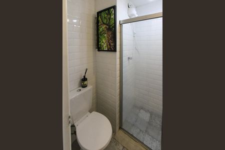 Apartamento à venda com 52m², 2 quartos e 1 vaga Apartamento à venda com 52m², 2 quartos e 1 vagaBanheiro