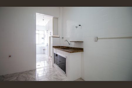 Apartamento à venda com 75m², 2 quartos e sem vagaCozinha