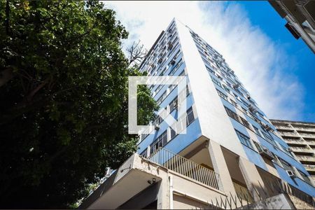 Apartamento à venda com 75m², 2 quartos e sem vagaFachada