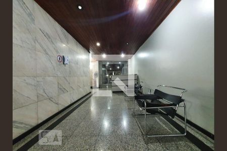 Apartamento à venda com 75m², 2 quartos e sem vagaHall