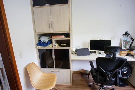 Casa de condomínio à venda com 120m², 4 quartos e 1 vaga Casa de condomínio à venda com 120m², 4 quartos e 1 vagaQuarto 1