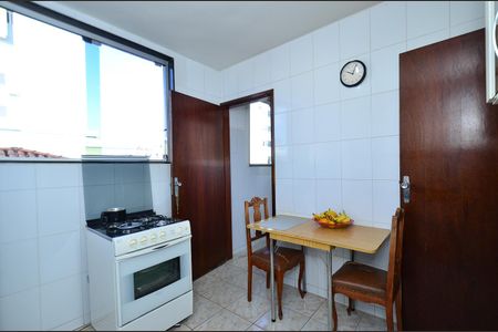Apartamento à venda com 118m², 3 quartos e 2 vagasCozinha