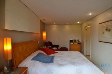 Apartamento à venda com 256m², 4 quartos e 4 vagas Apartamento à venda com 256m², 4 quartos e 4 vagasFoto 01