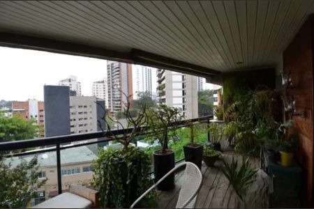 Apartamento à venda com 256m², 4 quartos e 4 vagas Apartamento à venda com 256m², 4 quartos e 4 vagasFoto 01