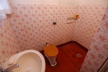 Casa à venda com 600m², 1 quarto e 7 vagasBanheiro