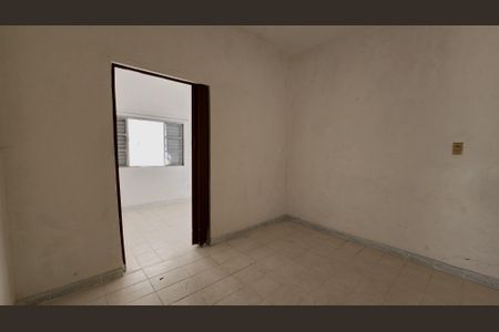 Casa à venda com 162m², 3 quartos e 3 vagas Casa à venda com 162m², 3 quartos e 3 vagasEdícula (Quarto)