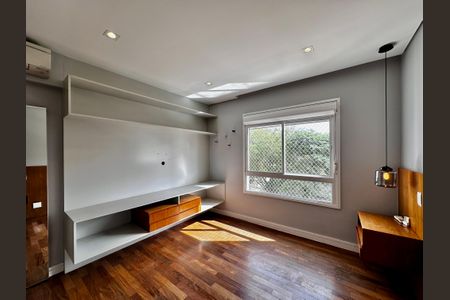 Apartamento à venda com 175m², 4 quartos e 3 vagas Apartamento à venda com 175m², 4 quartos e 3 vagasSuíte 1