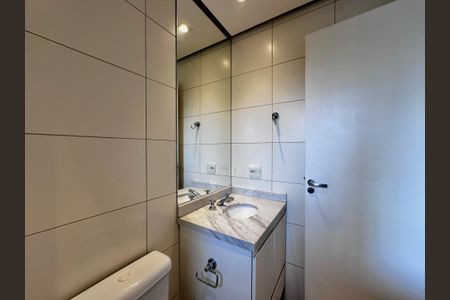 Apartamento à venda com 175m², 4 quartos e 3 vagas Apartamento à venda com 175m², 4 quartos e 3 vagasBanheiro Suíte 2