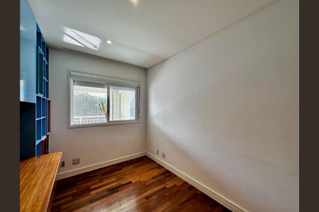 Apartamento à venda com 175m², 4 quartos e 3 vagas Apartamento à venda com 175m², 4 quartos e 3 vagasQuarto 4