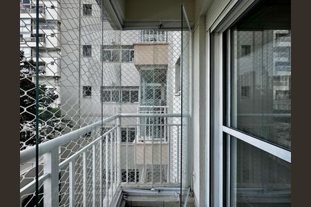 Apartamento à venda com 175m², 4 quartos e 3 vagas Apartamento à venda com 175m², 4 quartos e 3 vagasSacada Quarto 3