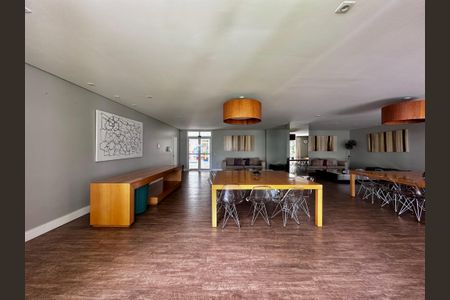 Apartamento à venda com 175m², 4 quartos e 3 vagas Apartamento à venda com 175m², 4 quartos e 3 vagasSalão de Festas