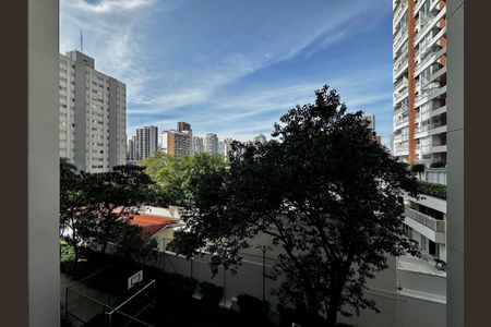 Apartamento à venda com 175m², 4 quartos e 3 vagas Apartamento à venda com 175m², 4 quartos e 3 vagasVista Suíte 2