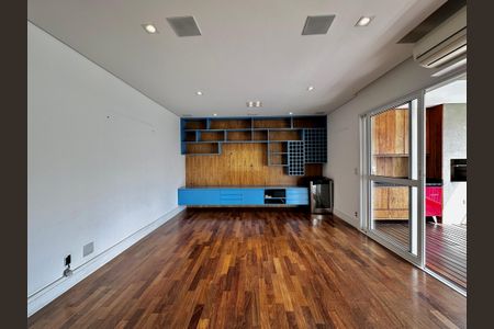 Apartamento à venda com 175m², 4 quartos e 3 vagas Apartamento à venda com 175m², 4 quartos e 3 vagasSala