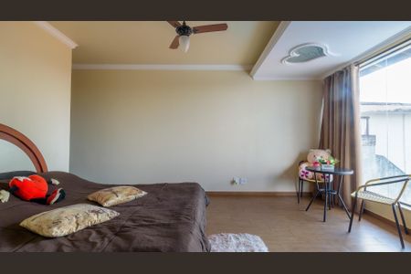 Casa à venda com 344m², 4 quartos e 5 vagas
