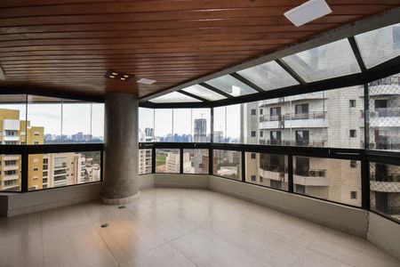 Varanda de apartamento para alugar com 4 quartos, 300m² em Paraíso do Morumbi, São Paulo