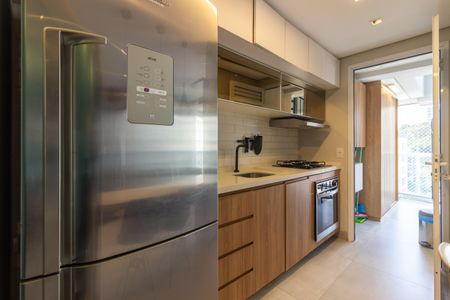 Apartamento à venda com 120m², 3 quartos e 2 vagas Apartamento à venda com 120m², 3 quartos e 2 vagasCozinha e Área de Serviço