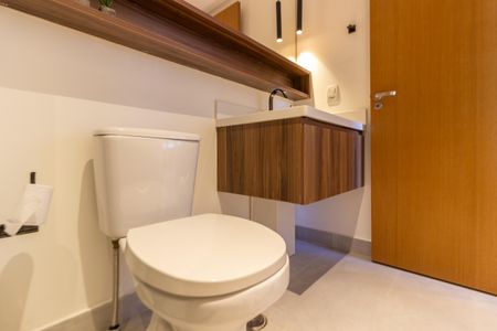 Apartamento à venda com 120m², 3 quartos e 2 vagas Apartamento à venda com 120m², 3 quartos e 2 vagasBanheiro Social