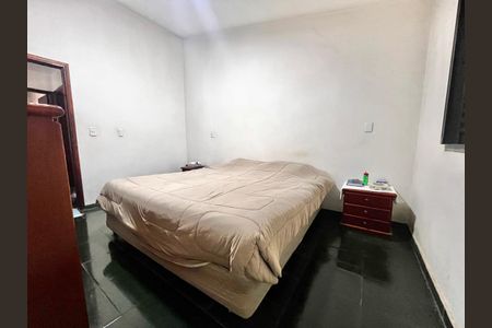 Casa à venda com 264m², 4 quartos e 4 vagas Casa à venda com 264m², 4 quartos e 4 vagasSuíte 3